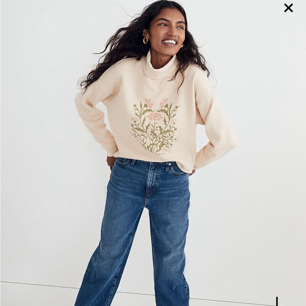 Rivet & Thread Floral Turtleneck Sweatshirt